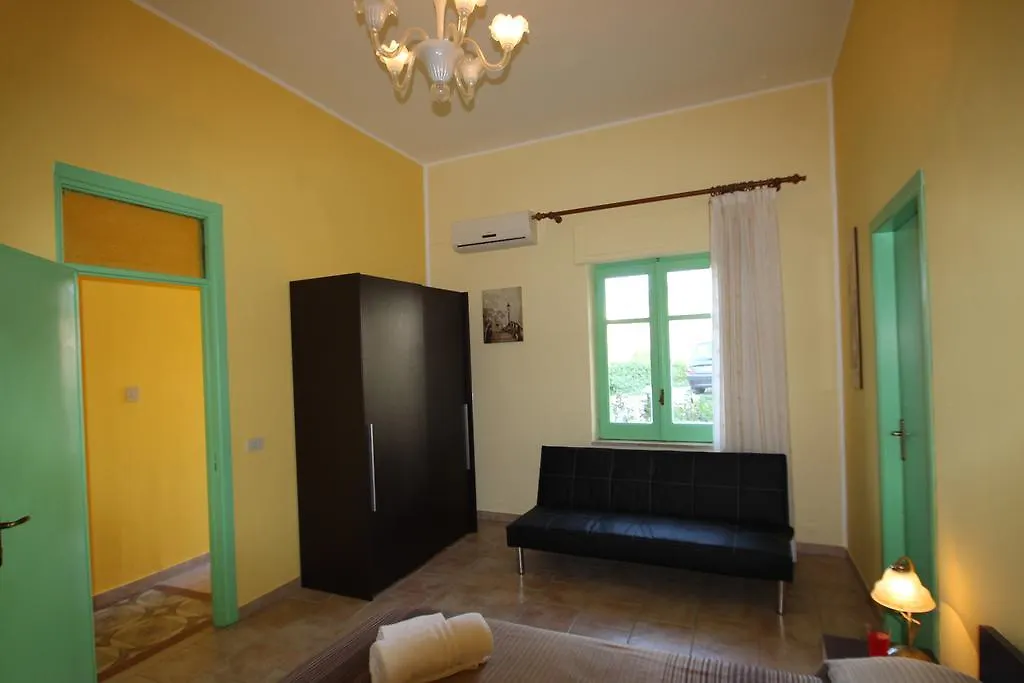 Cefalu Lungomare Apartments إيطاليا