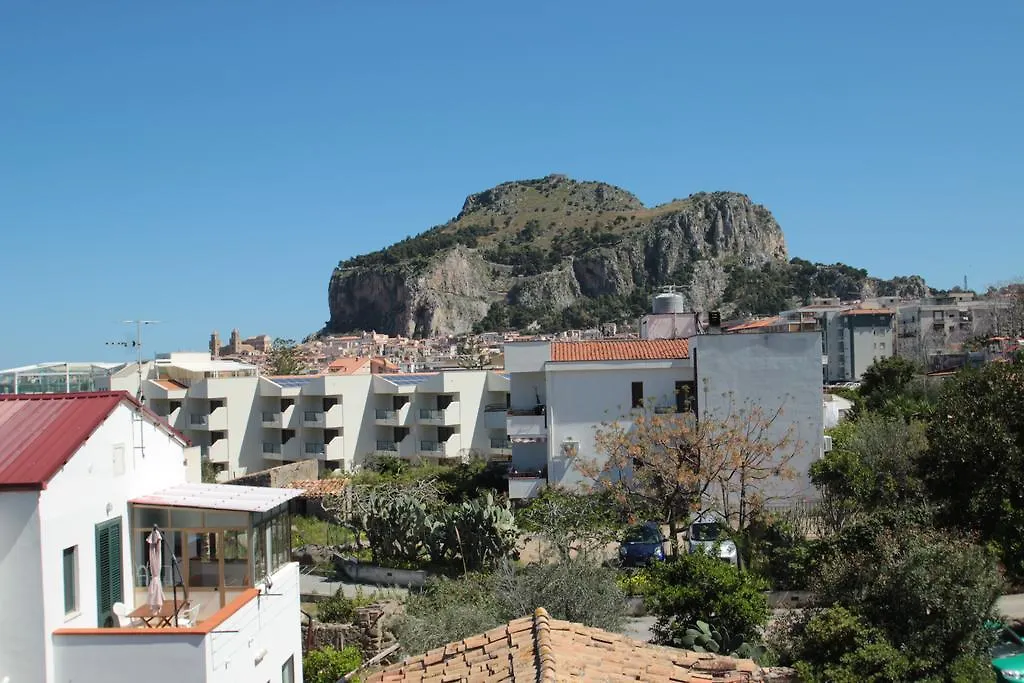 Cefalu Lungomare Apartments